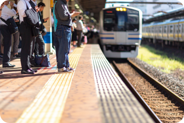 JR津田沼駅から徒歩2分、新津田沼駅から徒歩5分の好アクセス！